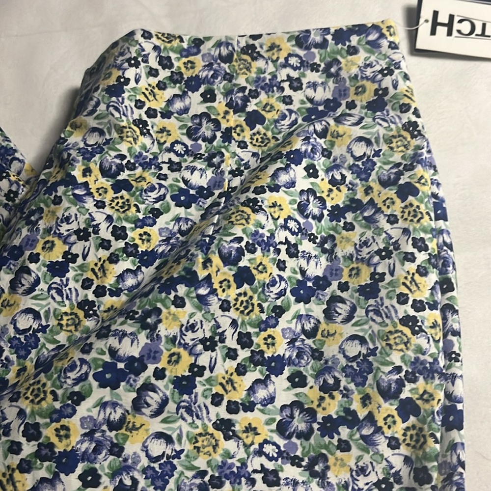NWT Karen Scott Floral Capri Pants - Picture 2 of 8